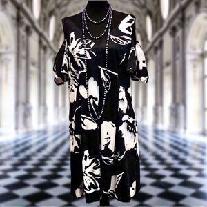 RALPH LAUREN Women’s Black/White Bold Print Cold Shoulder V-Neck & Back Sz 18